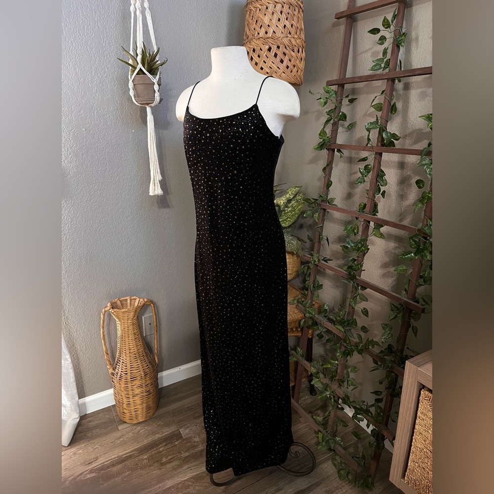 Betsy & Adam Vintage Black Velvet Jeweled Sparkle Maxi Dress Formal Evening Gown - Picture 5 of 17